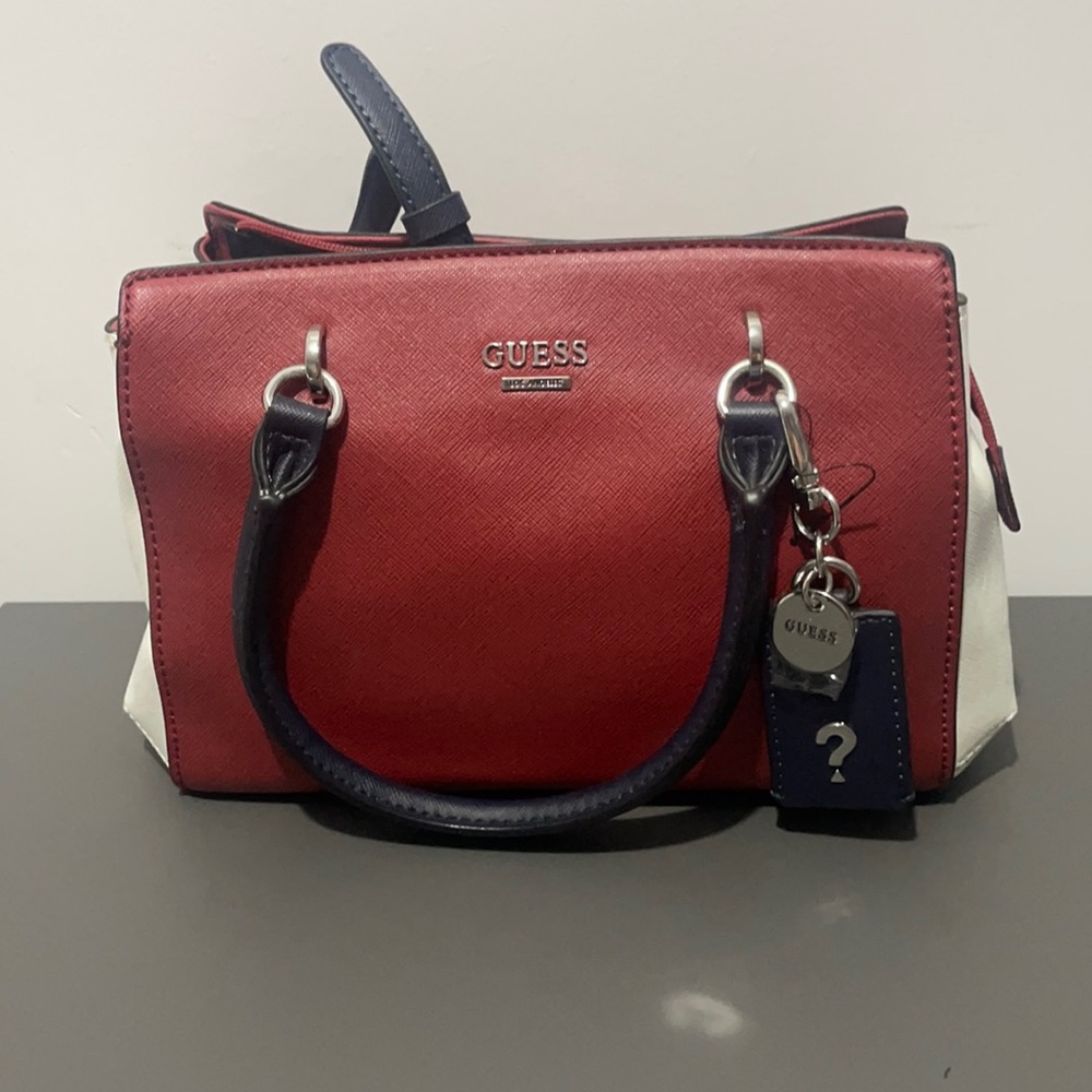 Guess bag